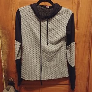 Quilted pullover hoodie